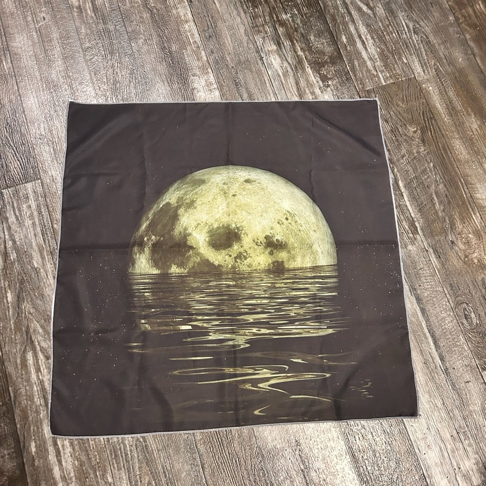 Moonlit Reflection Tapestry in Black and Gold